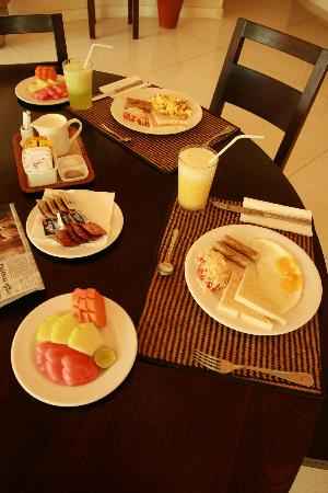 the-breakfast